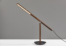 Adesso AD9112-15 - Gravity LED Desk Lamp